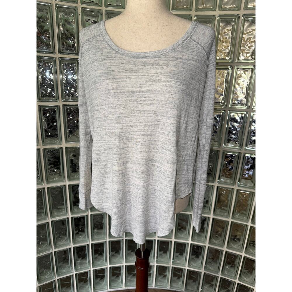 TNA ARITZIA Oatmeal Gray Scoop Neck Tee - size XS - OA